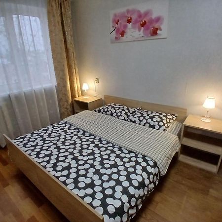 Квартира Біля Залізничного Вокзалу Vinnicja Kültér fotó