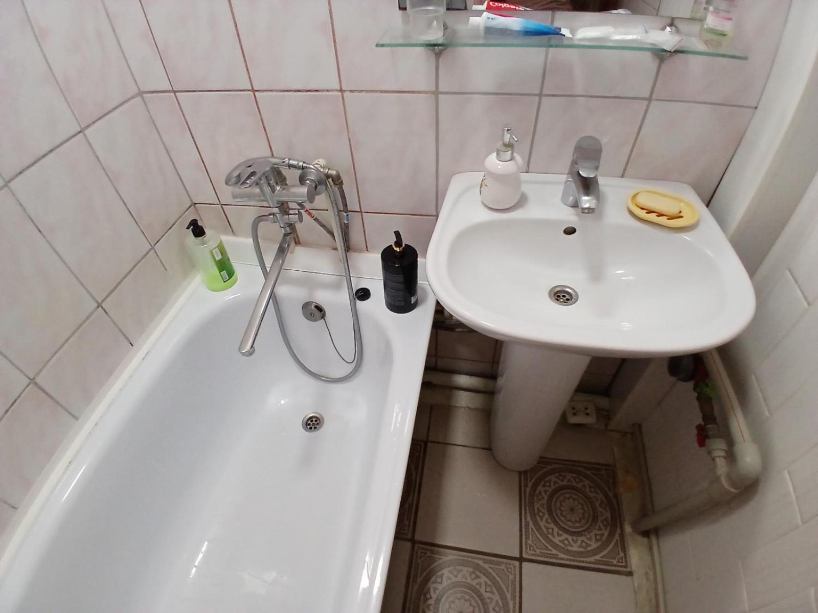 Квартира Біля Залізничного Вокзалу Vinnicja Kültér fotó